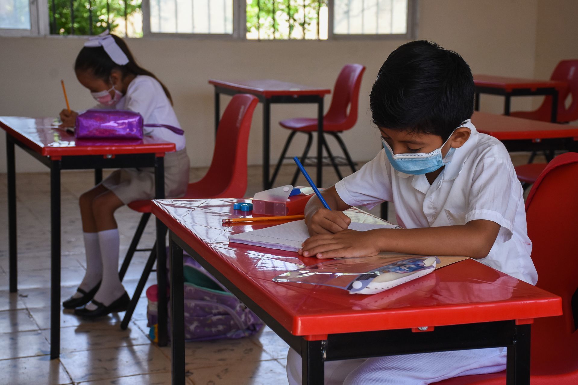 Casi Millones De Alumnos Inician Ciclo Escolar Con Clases Presenciales Xhvx